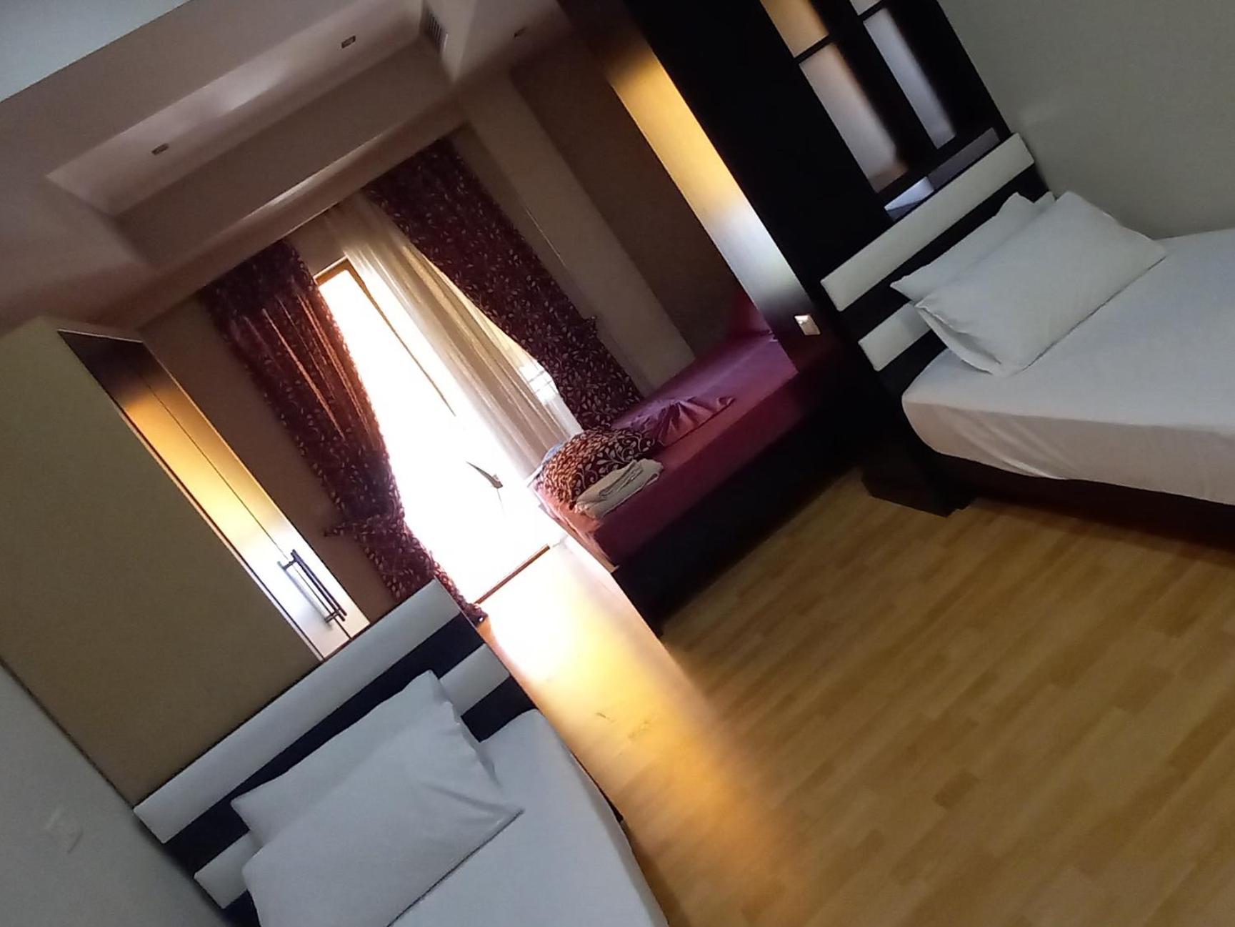 Hotel Shehu Gjirokaster Room photo